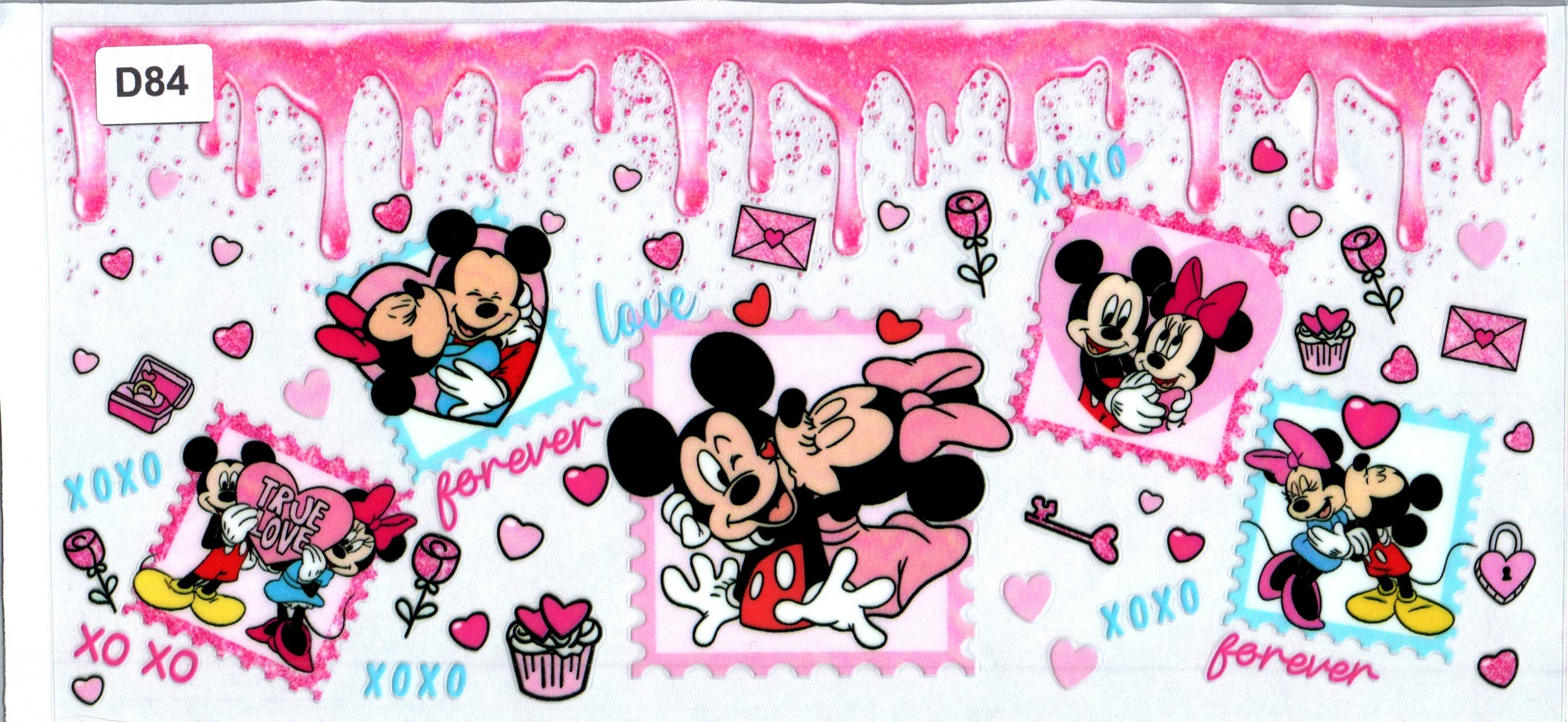 D84 Mickey and Minnie